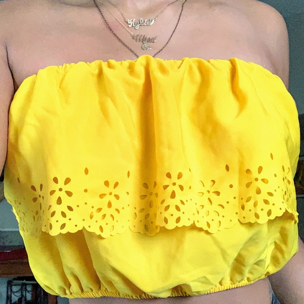 Fitted bandeau top